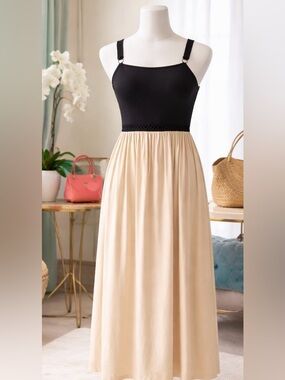 Taylor Black dress Smocked Bodice Cream Maxi Elegant with pockets.